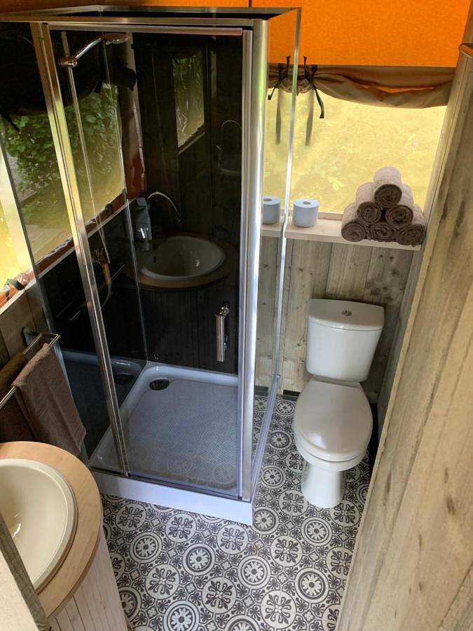 Glamping aan de Plas in Vinkeveen, Groene Hart