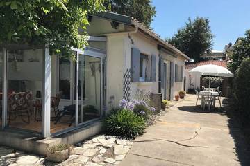Gîte pour 4 personnes, avec jardin et balcon à La Brée-les-Bains