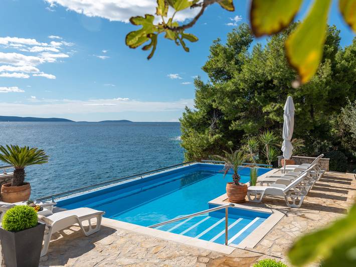 Vakantiewoning voor 2 personen, met Terras en Tuin op Čiovo