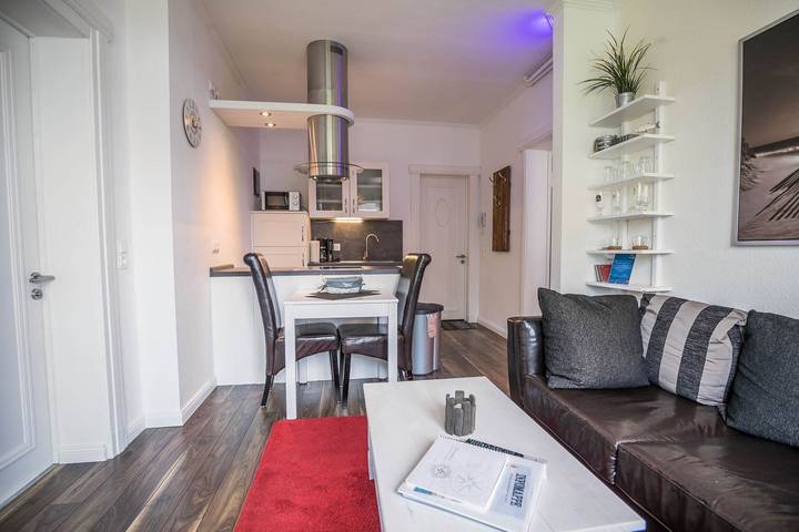 Ganze Wohnung, Maritime Ferienwohnung für 2 Personen in Hafennähe in Hafen Büsum, Büsum