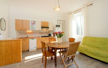 Maison De Vacances pour 4 Personnes dans Crest, Région de Die, Photo 2