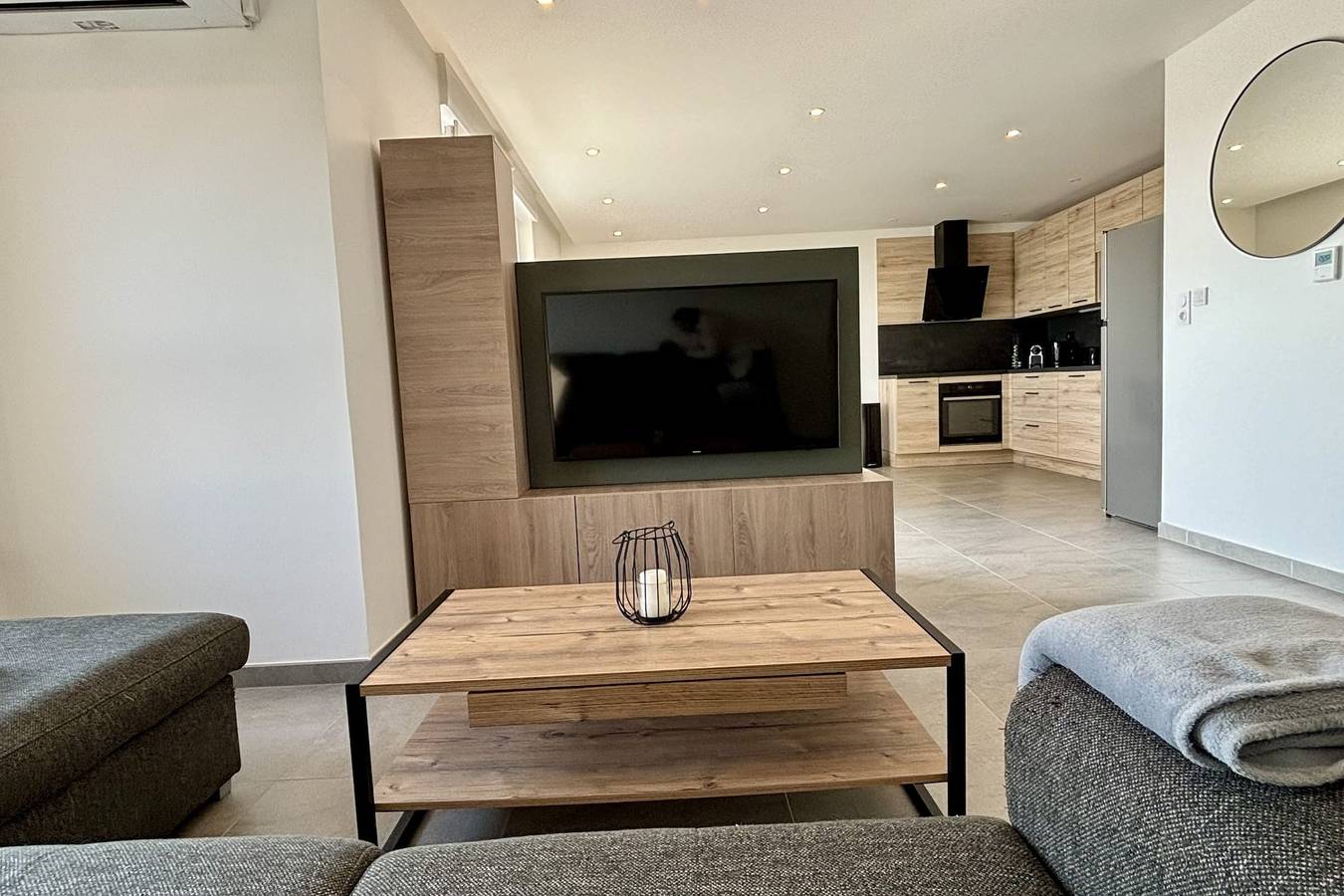 Entire apartment, Air-conditioned Apartment with terrace in Illkirch-Graffenstaden, Strasbourg region