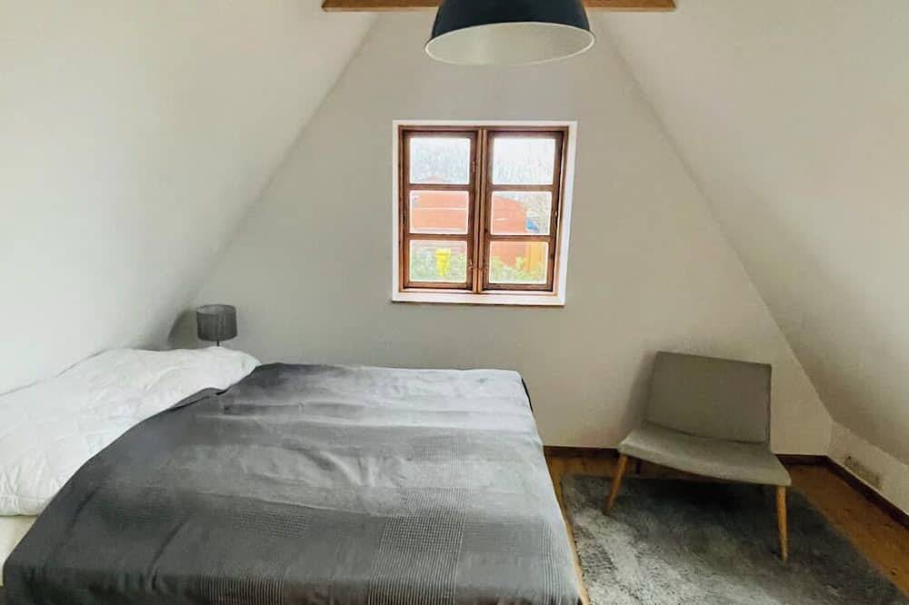 Romantisches Ferienhaus im Dorf in Garding, Eiderstedt