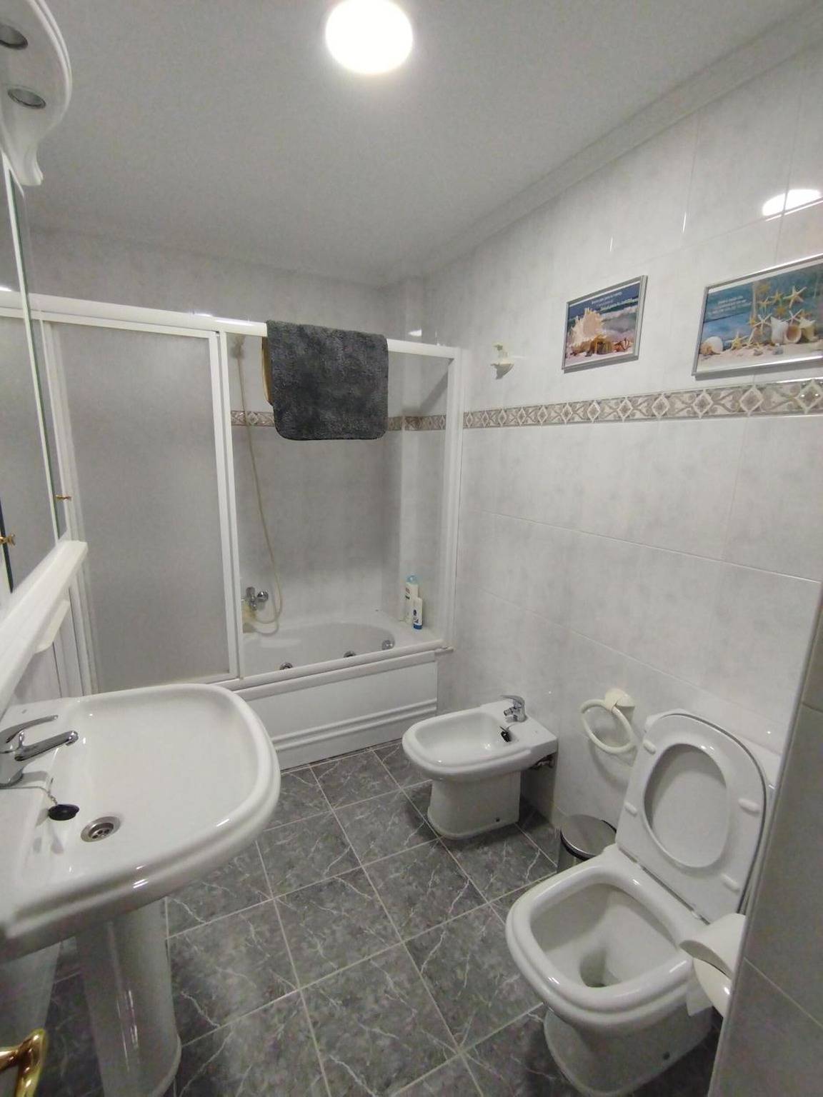 Appartement entier, Appartement 'Son' avec vue sur la mer, balcon et Wi-Fi in Cee, Costa da Morte