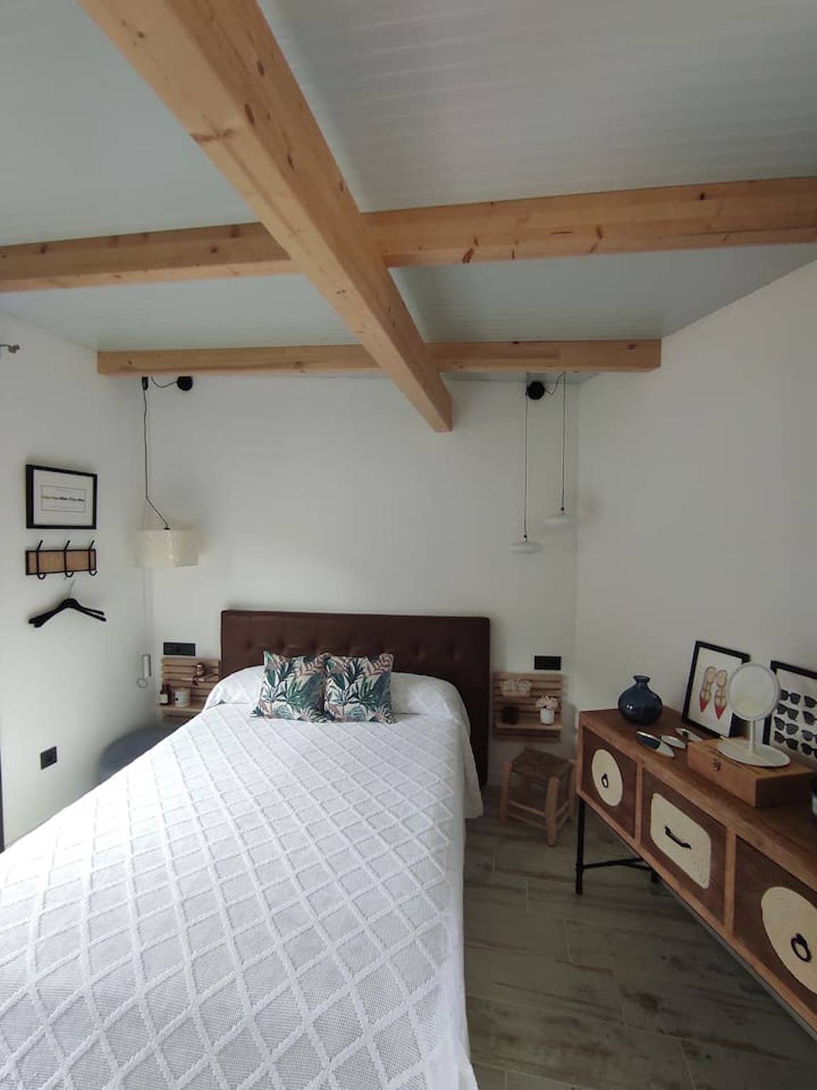 Ganzes Studio, Charmantes Studio in Riogordo - 18 m² - Sonnige Terrasse in Riogordo, Málaga Provinz