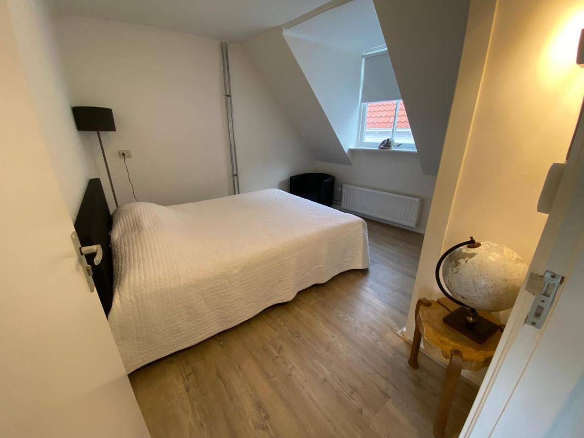 Geheel appartement, Two-Bedroom Apartment in Middelburg, Walcheren