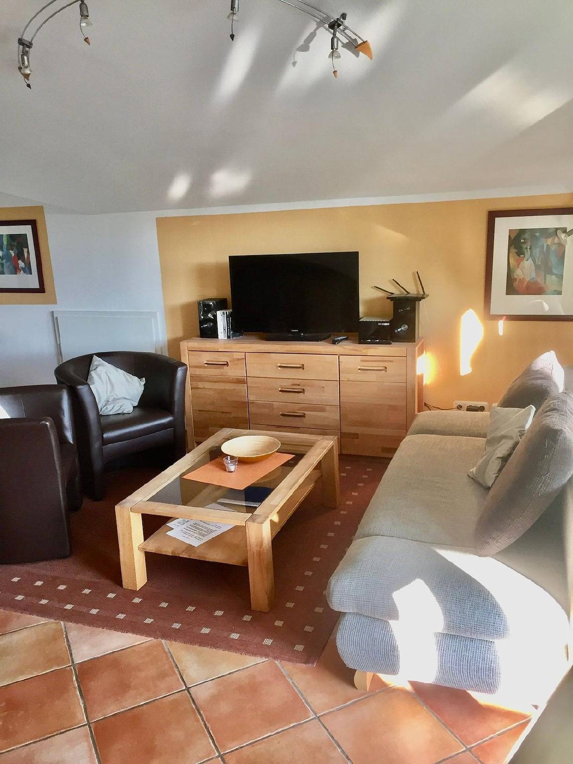 Appartement de vacances entier, Beautiful flat with lake view and three balconies in Seedorf (Sellin), Sellin