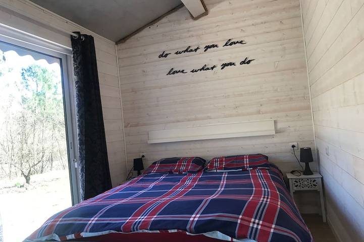 Location de vacances pour 4 personnes, avec jardin et terrasse à Le Martinet - 2