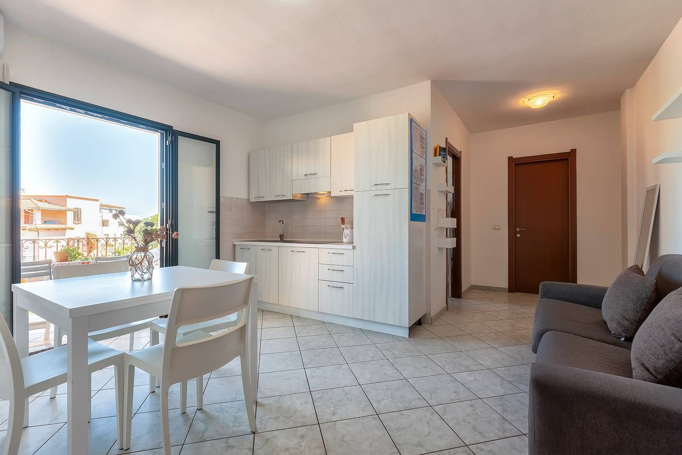 Appartamento intero, Bilocale a valledoria a pochi minuti dal mare in Codaruina/Valledoria, Valledoria