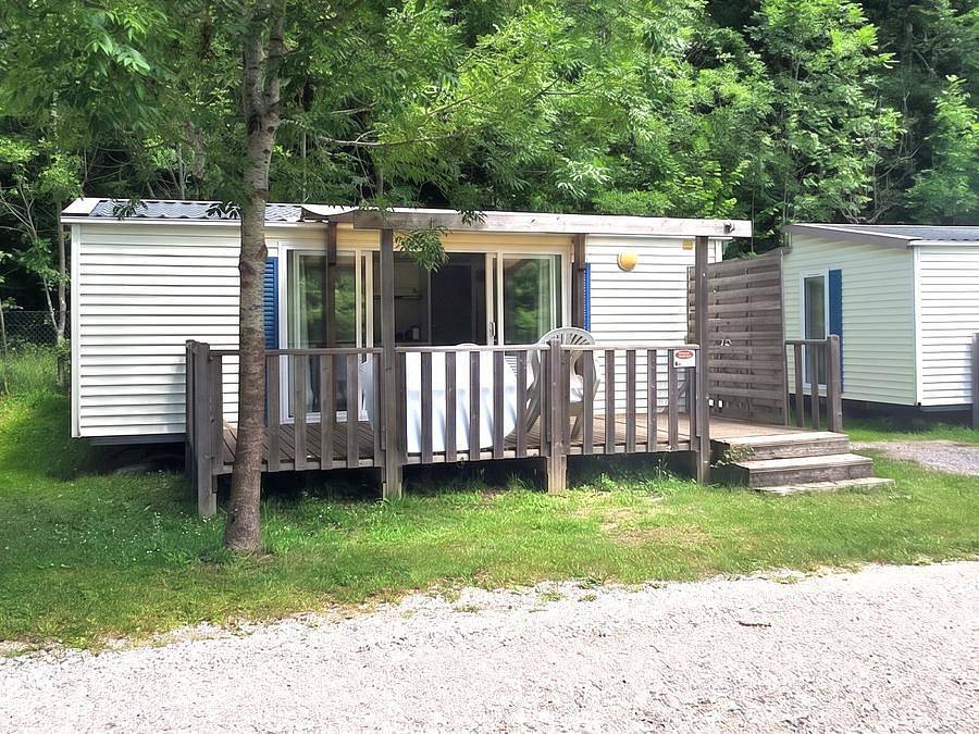 Village des Bons-Hommes au Pré Cathare - Mobilhome 6 personnes - 2 chambres - 2 Sdb in Lavelanet, Ariège