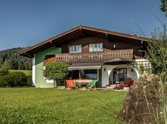 Ferienhaus für 10 Personen, mit Balkon und Terrasse sowie Garten und Sauna in Inzell - 3