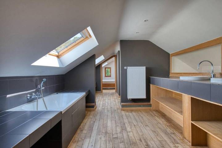 Location de vacances pour 5 personnes, avec terrasse et vue, animaux acceptés à Clavier - 2