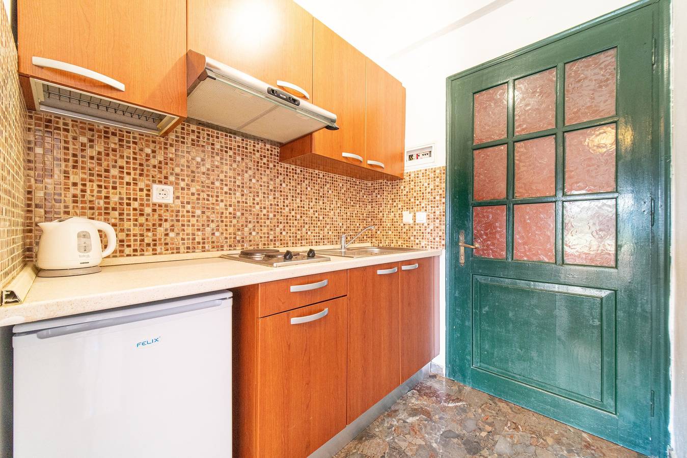Entire studio, Studio "Arianna Studio Ground Floor 7" with Sea View, Shared Pool & Wi-Fi in Paleokastritsa, Corfu