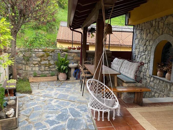 Casa rural para 6 personas, con Terraza además de Jardín y Vistas en Parque Regional de la Montaña de Riaño y Mampodre