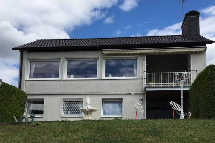 Ferienhaus für 5 Personen, mit Balkon und Garten am Edersee