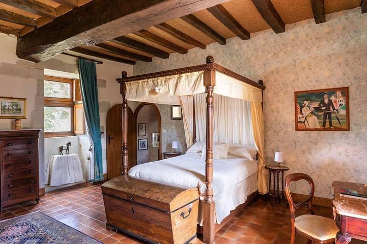 Manoir De Levesque - Sieben Schlafzimmer Villa, Schläft 14 in Les Verchers-sur-Layon, Loire-Tal