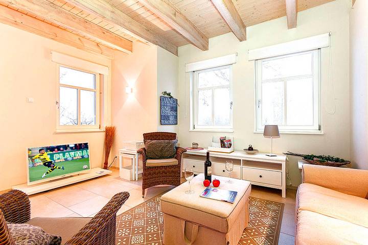 Ferienwohnung für 2 Personen, mit Terrasse und Garten in Benz - 2