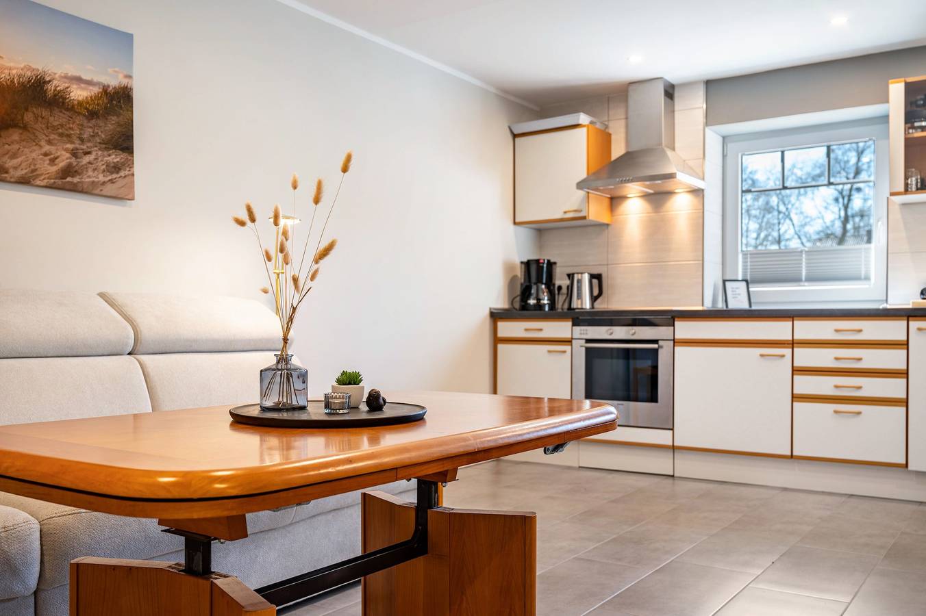 Ganze Wohnung, Ferienwohnung "Leuchtturm" mit Gemeinschaftsterrasse in Osterbruch, Cuxland