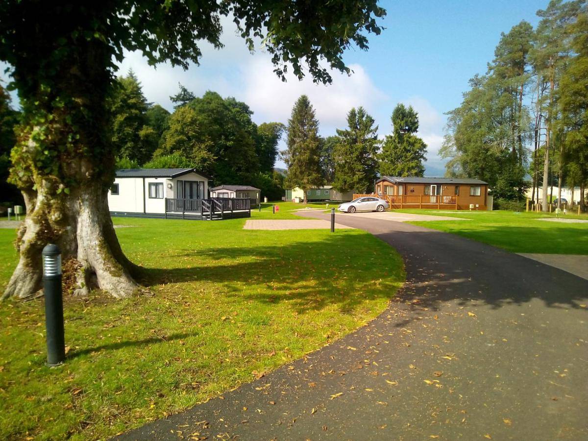 Camping Pod Sleeps 4 (Shared Bathrooms) in Callander, Stirling region