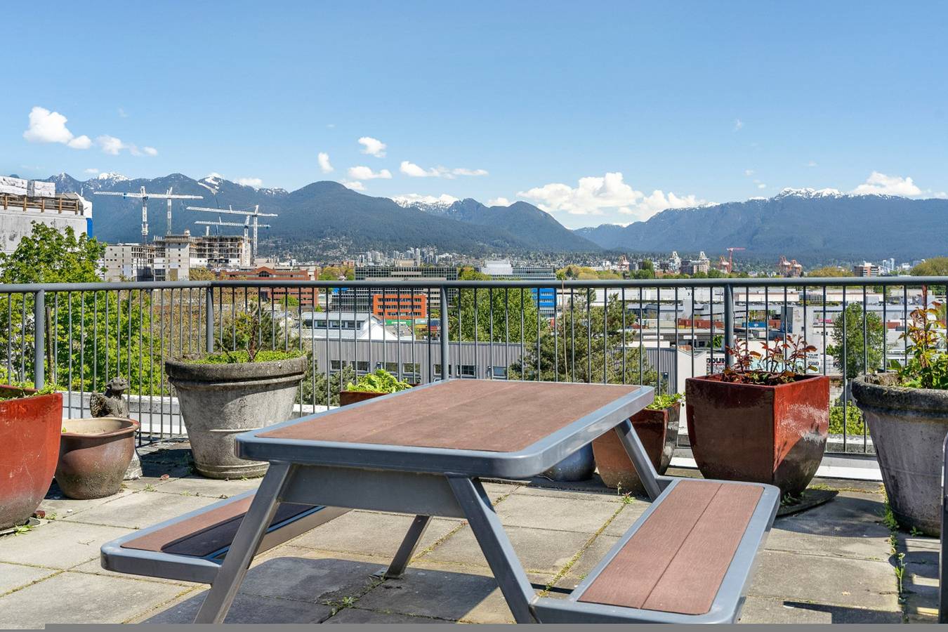 Appartamento intero, Industrial Chic Condo in Vancouver, Columbia Britannica