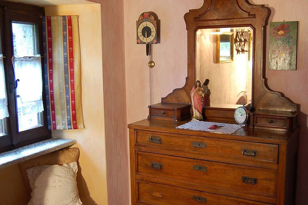 Ganze Wohnung, The Violet in Piedilago, Premia