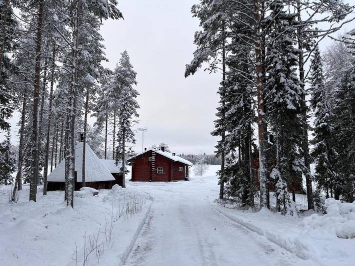 Location de vacances pour 2 personnes, avec sauna et vue sur le lac ainsi que vue et terrasse à Rovaniemi - 4