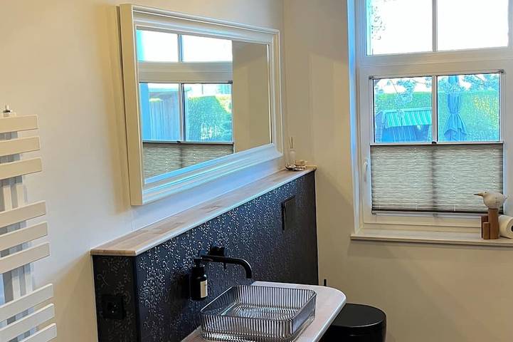 Ganze Wohnung, Charmante Ferienwohnung in zentraler Lage in Polchow, Glowe