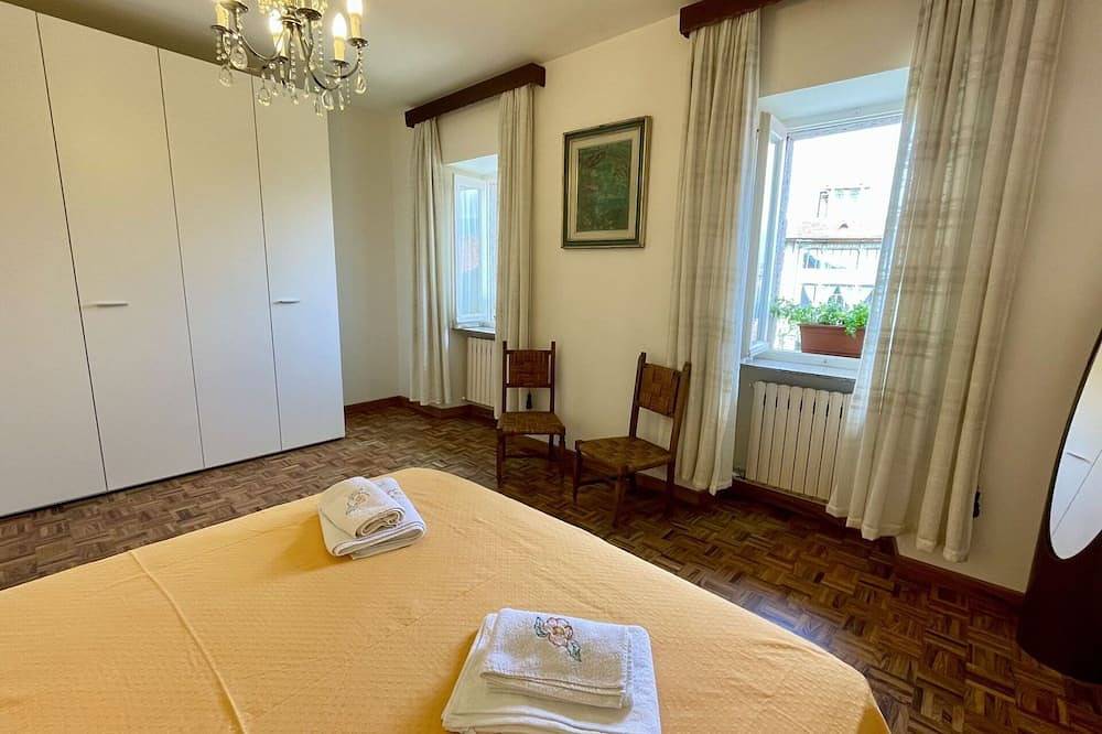 Bellissima villa indipendente per 5 ospiti con Wifi, Tv e balcone in Baveno, Comune di Baveno