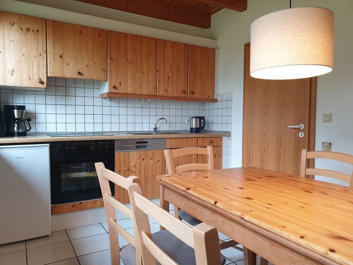 Ferienhaus für 7 Personen, mit Terrasse und Garten in Nieheim - 4