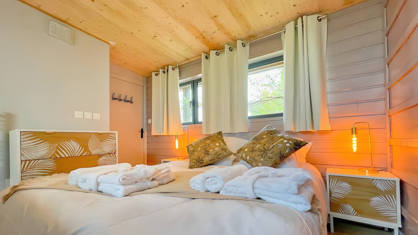 Villa Grand Ouest con piscina interior y spa privado in Plounéour-Trez, Región de Brest