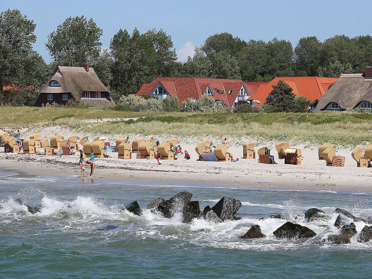 Ganze Ferienwohnung, Oewern Diek 23 in Wustrow, Fischland