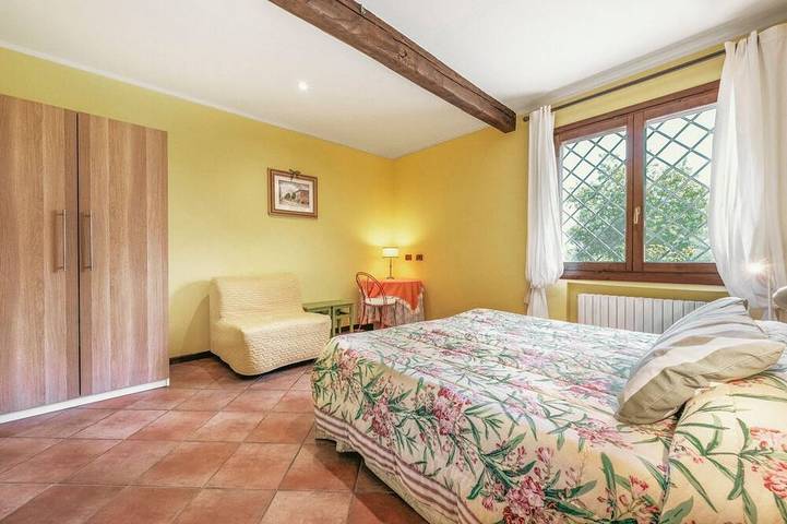 Ganze Wohnung, Schwimmbad, Wellness und Entspannung in den Hügeln von Bologna in Crespellano, Valsamoggia