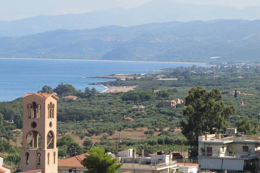 Magische Küstenstadt Boutiquehaus Nr. 1 in Kyparissia, Golf von Kyparissia