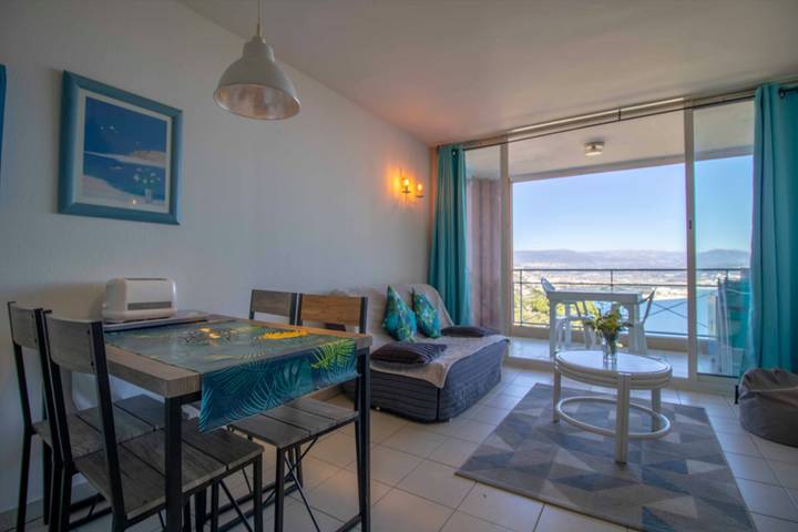 Ferienwohnung für 3 Personen, mit Balkon und Pool in Théoule-sur-Mer - 3