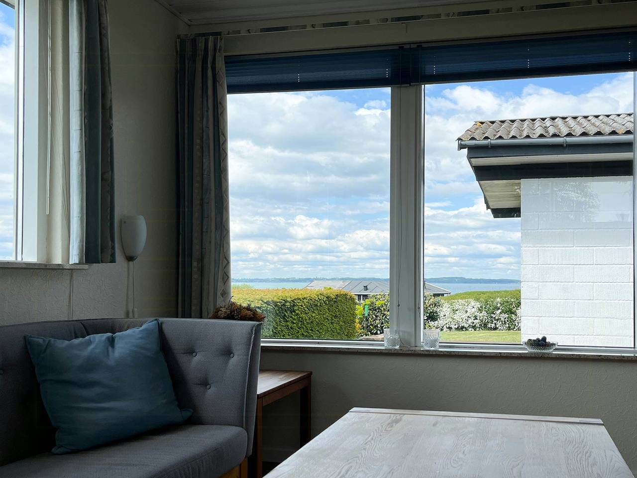 70er-Jahre-Ferienhaus mit Blick aufs Wasser in Kleiner Belt