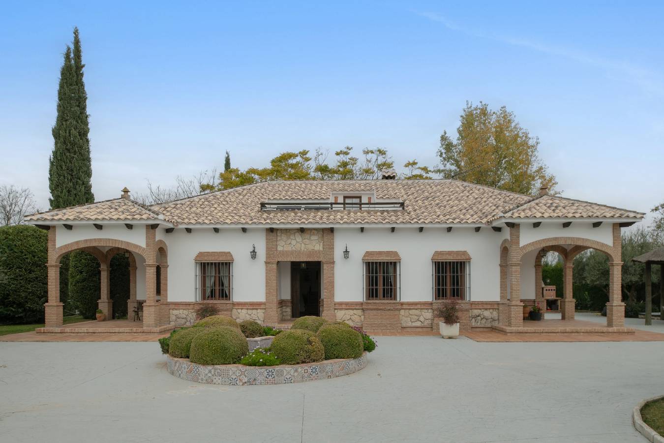 Villa 'Los Mellizos' avec piscine privée, Wi-Fi et climatisation in Arriate, Province de Málaga