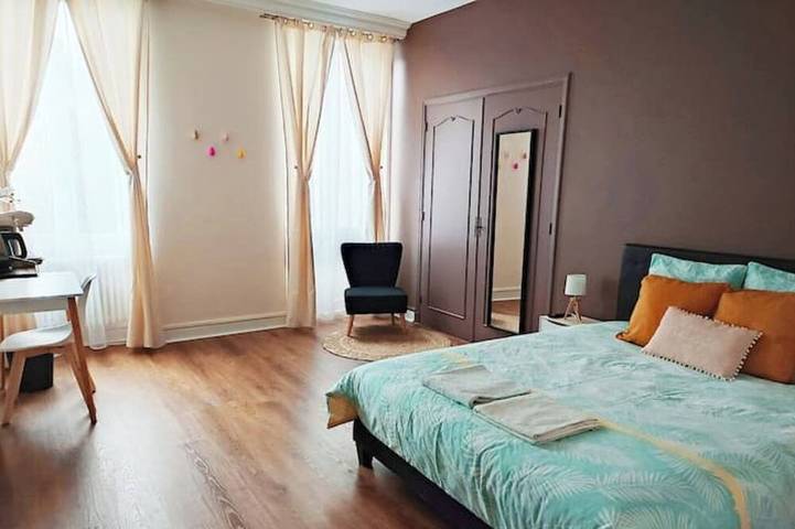 Ganze Wohnung, 156 m2, 4sdb 2 Parkings 4 Chambres Hypercentre in Valence, Valence und Umgebung