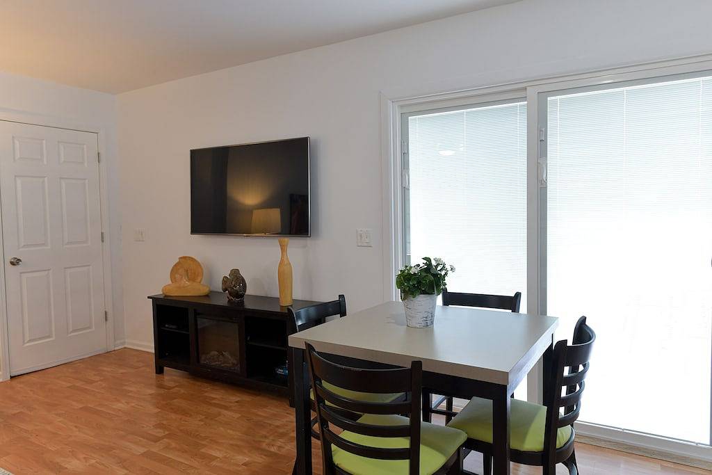 Ganze Wohnung, Charmantes Apartment in Holland / Umgebung für 4 Personen in Macatawa, Michigansee