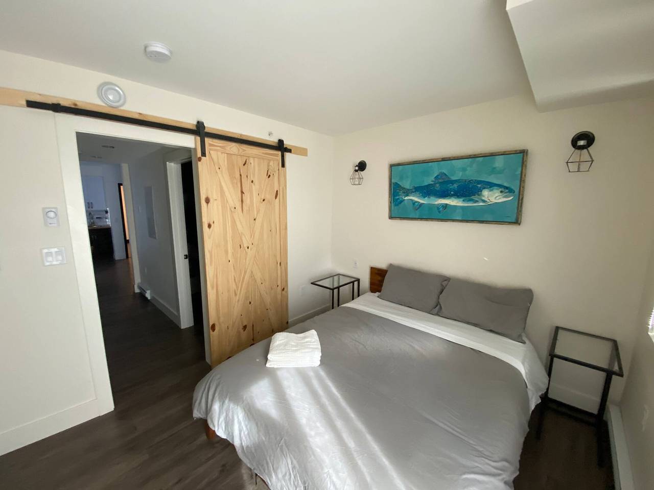Entire apartment, Calming 1bedroom Units With Balcony And City View in Edmonton, Alberta