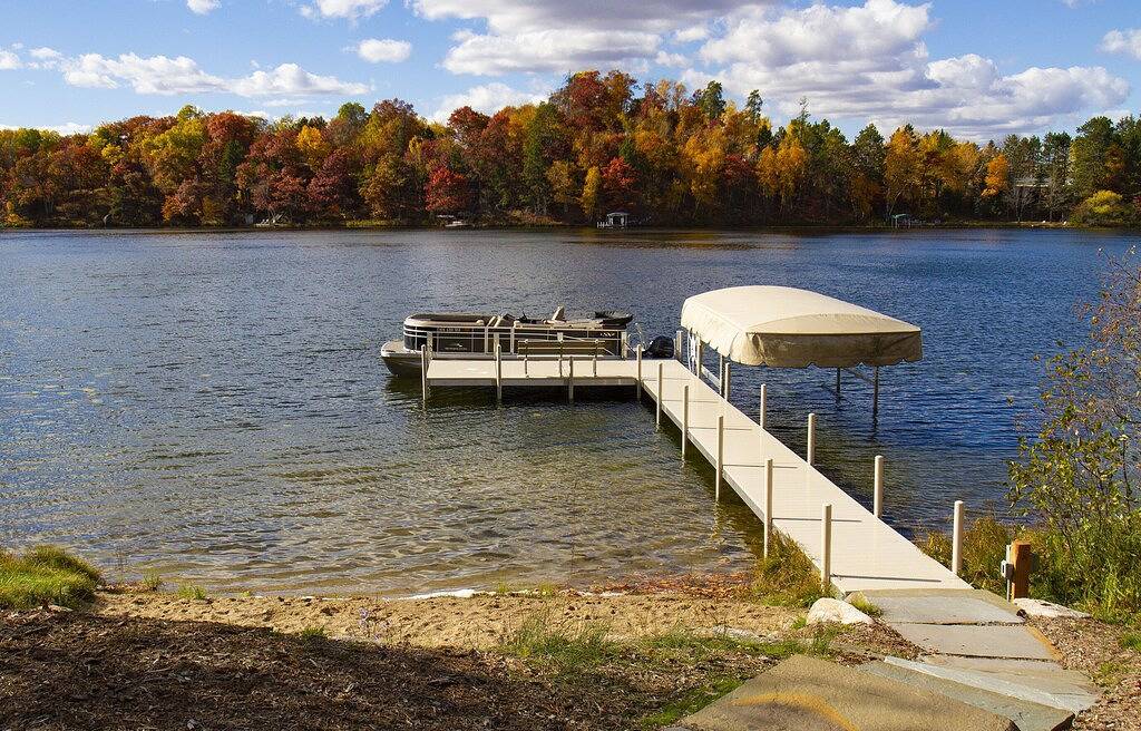 Modern Rustic Cabin-Includes Pontoon Boat & Sunsets on Fantastic Lakeside Porch! in Crosslake, Crow Wing County