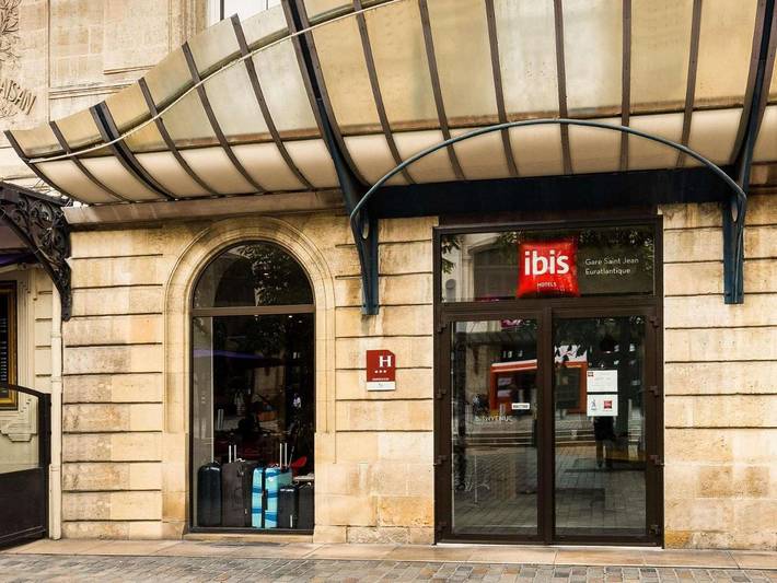 Hôtel pour 4 personnes, avec vue dans Gare de Bordeaux Saint Jean - 2