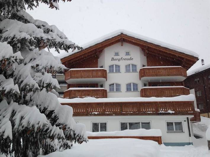 Gîte pour 6 personnes, avec balcon à Saas-Fee