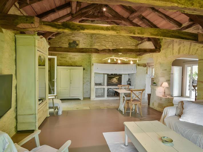 Gîte con encanto en Fargues (Prayssac/Montcuq) — Piscina privada, spa y vistas a viñedos de Cahors in Fargues, Quercy