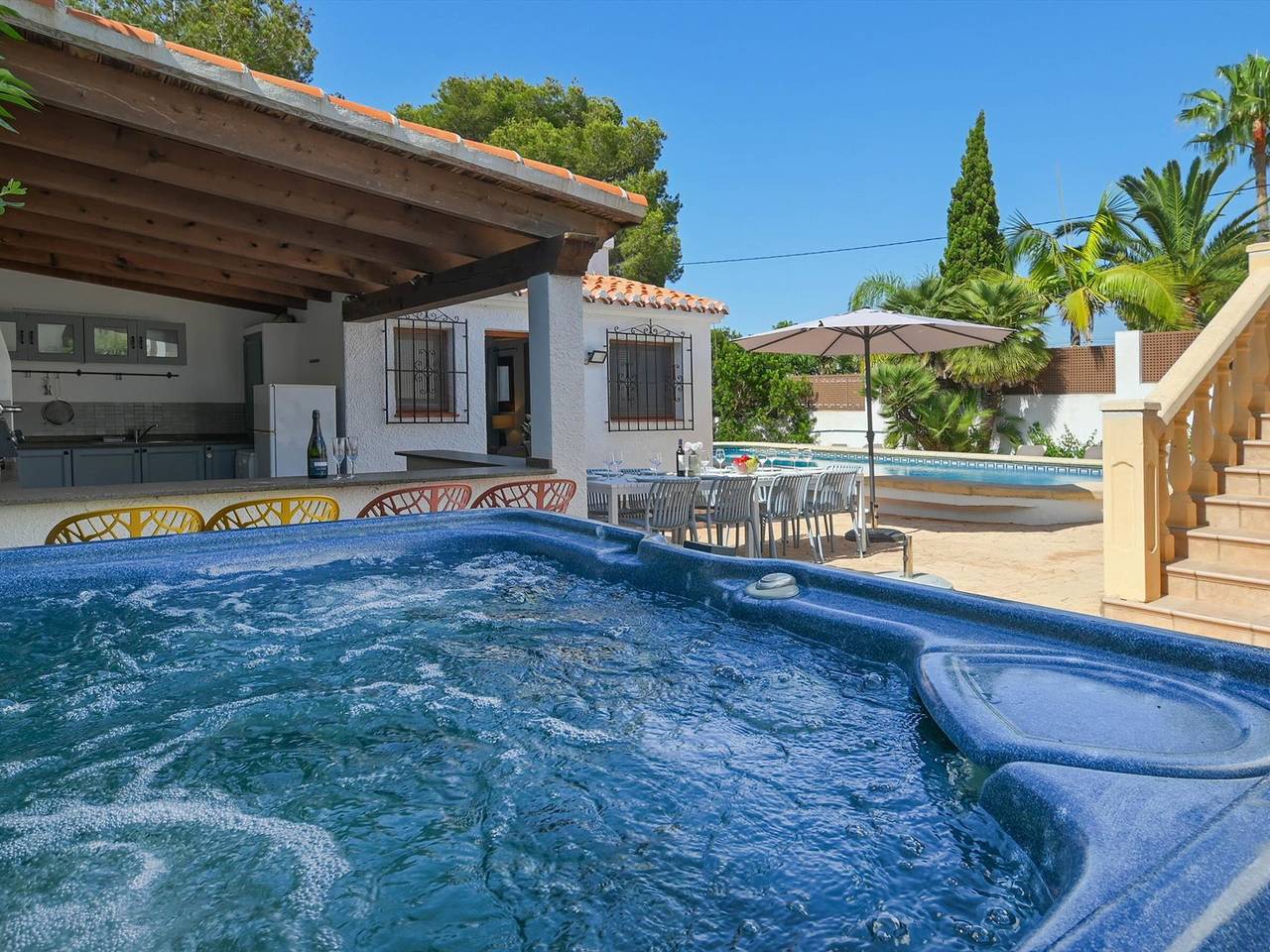 Villa familiale à Javea avec piscine privée, proche plage, jardin et climatisation in Cap Martí, Jávea