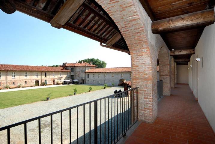 Maison de campagne pour 2 personnes, avec Terrasse et Jardin à Saluzzo