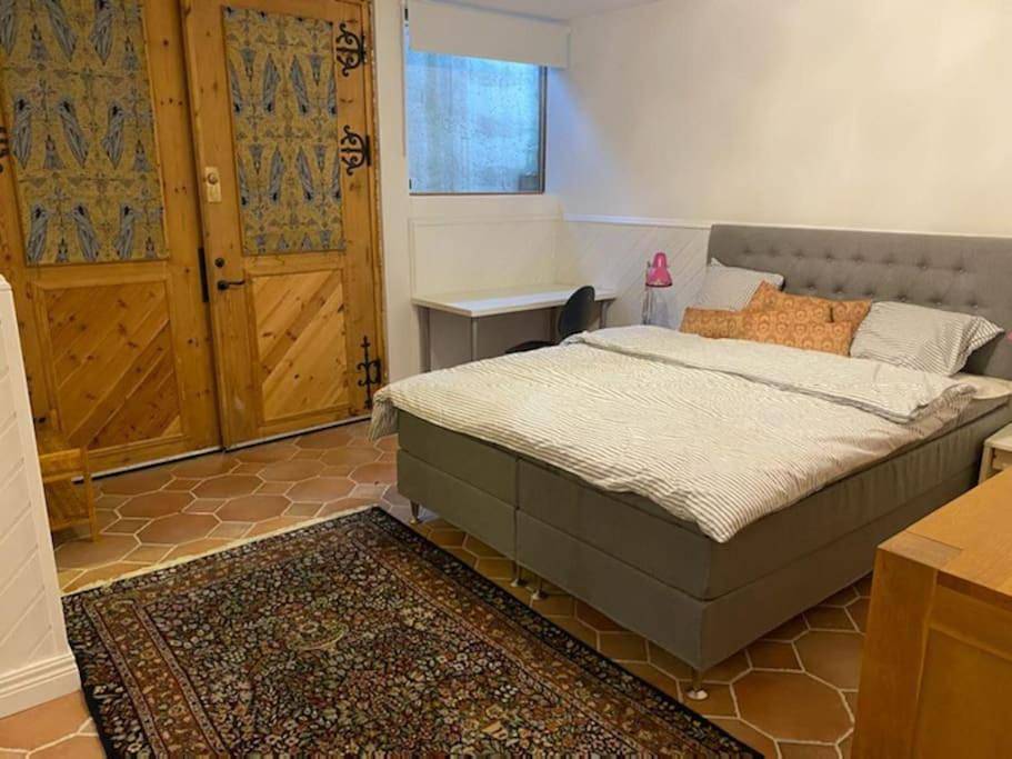 Hel lägenhet, Two-Bedroom Apartment in Sundbyberg, Svenska Östersjön