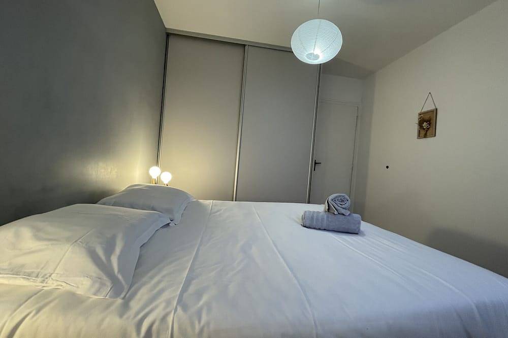 Entire apartment, L'Olympe - Balcon - Centre - 4p - Rêve au Mans in Le Mans, Sarthe