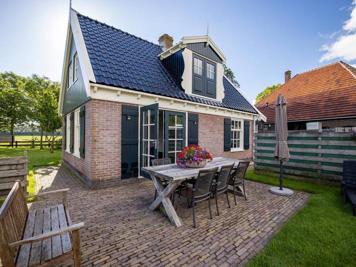 Ferienhaus für 4 Personen, mit Garten