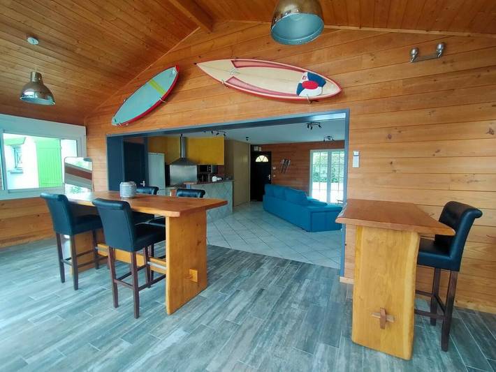 Location de vacances pour 4 personnes, avec jacuzzi ainsi que jardin et piscine à Brach - 4