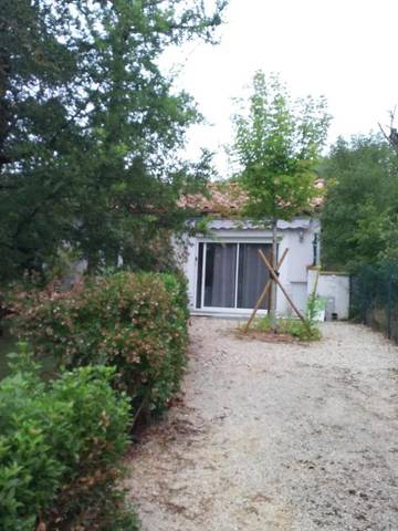 Maison de vacances pour 3 personnes, avec jardin dans le Lot